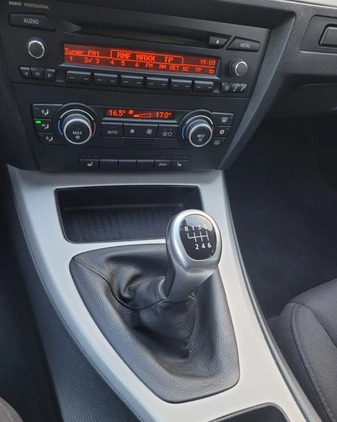 BMW Seria 3 cena 28700 przebieg: 161584, rok produkcji 2009 z Częstochowa małe 352